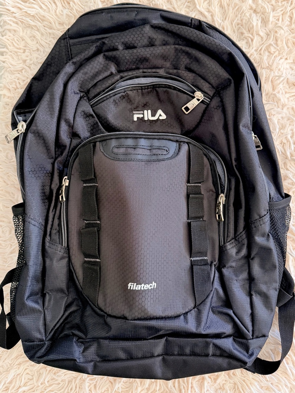 🌲 FILA FilaTech Large Capacity Black Backpack (15” x 20” x 9”)